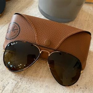 Ray Ban women’s aviators, polarized and in good condition, tortoise color